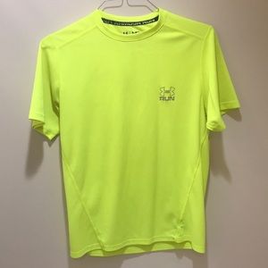 Fluorescent green/yellow underarmour t-shirt